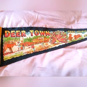 VINTAGE Pennant- DEER TOWN